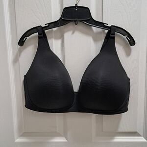 Torrid Curve Bra Wire Free Women's Size 40DD Black Smooth Full Coverage Lingerie